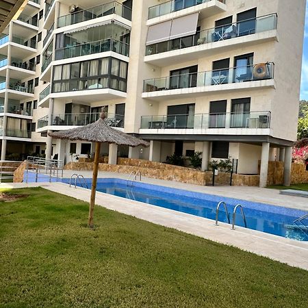 Luxurious, Newly-Renovated Large 2-Bedroom Condo By The Beach Benidorm Exterior photo