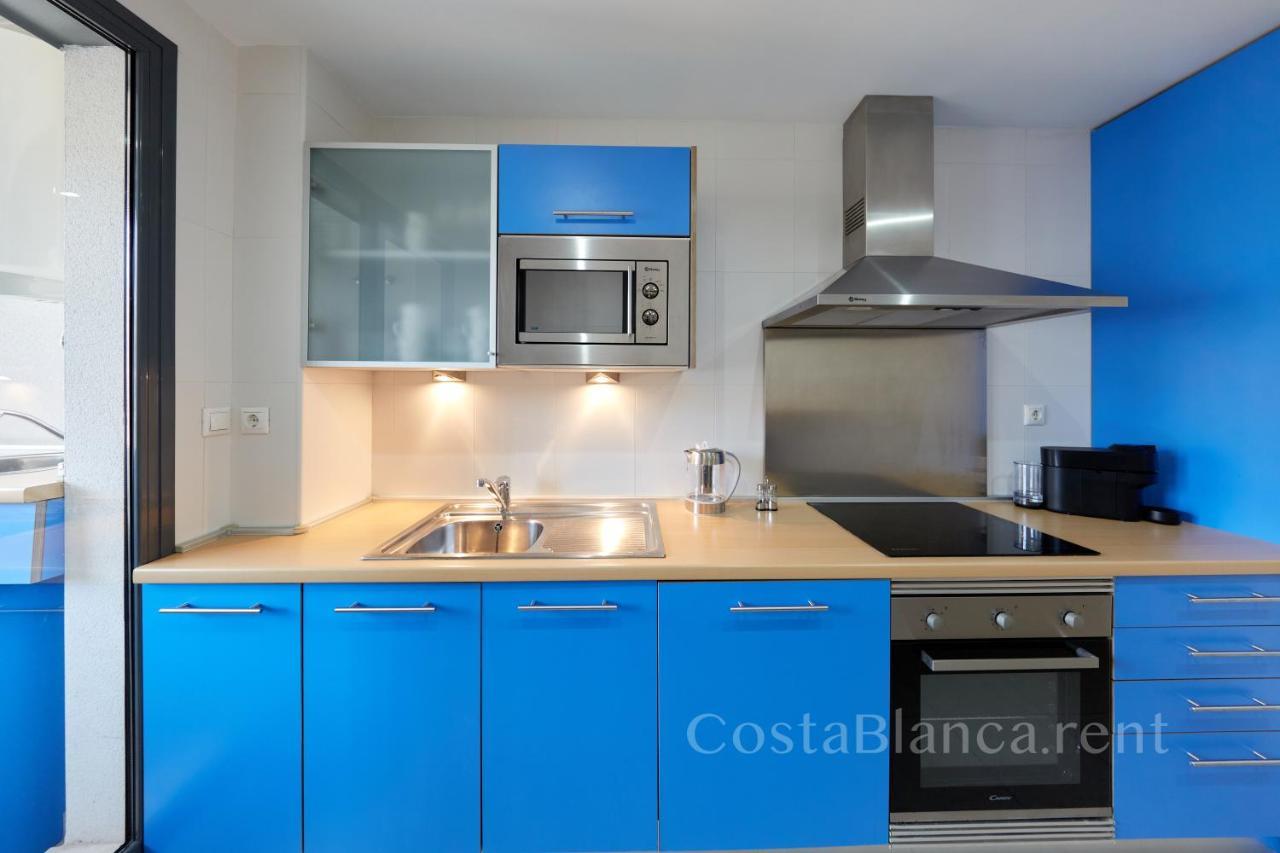 Luxurious, Newly-Renovated Large 2-Bedroom Condo By The Beach Benidorm Exterior photo